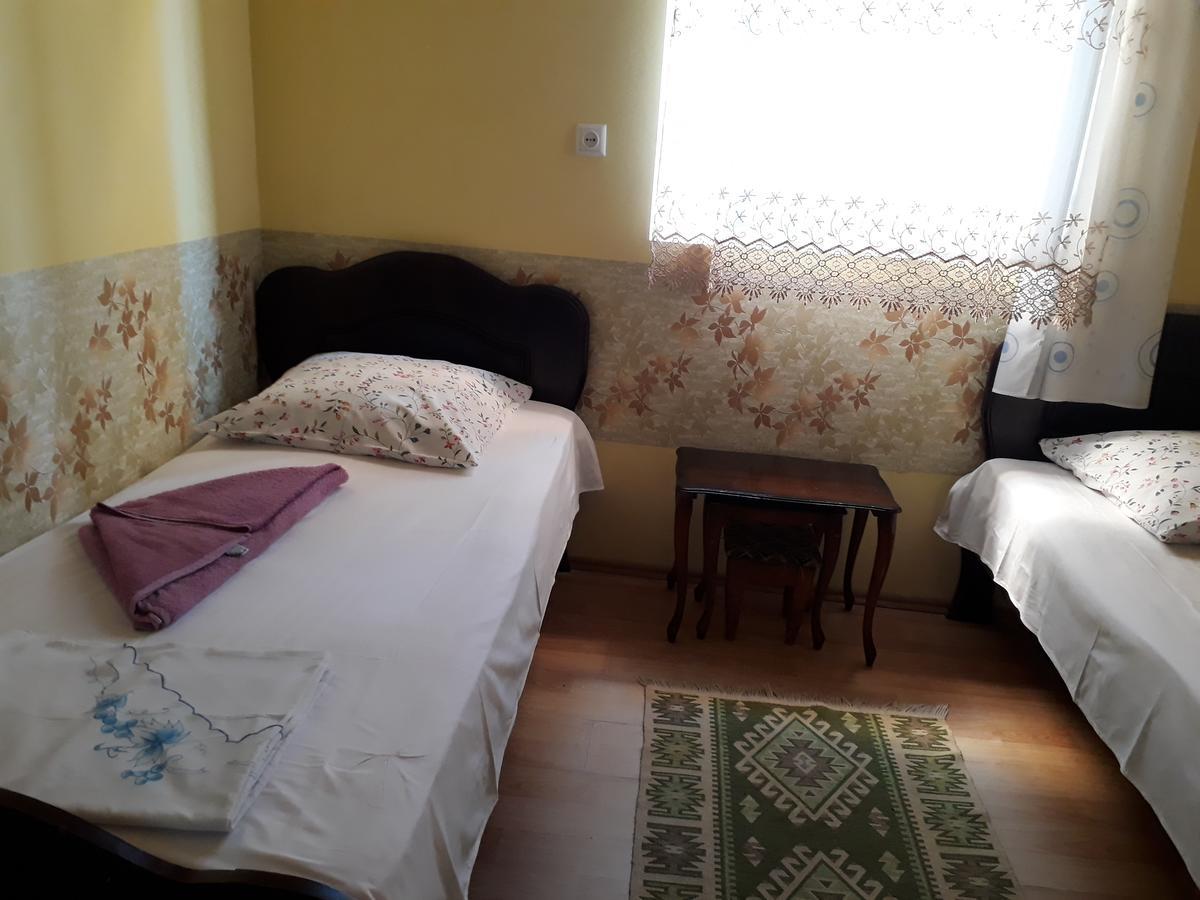 Guest House Nino Batum Dış mekan fotoğraf