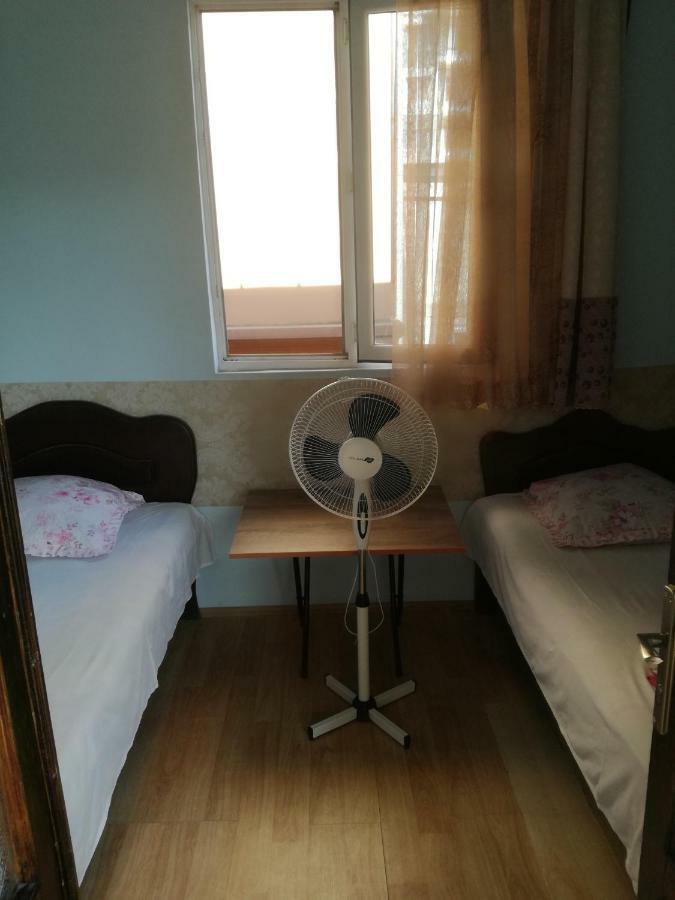 Guest House Nino Batum Dış mekan fotoğraf